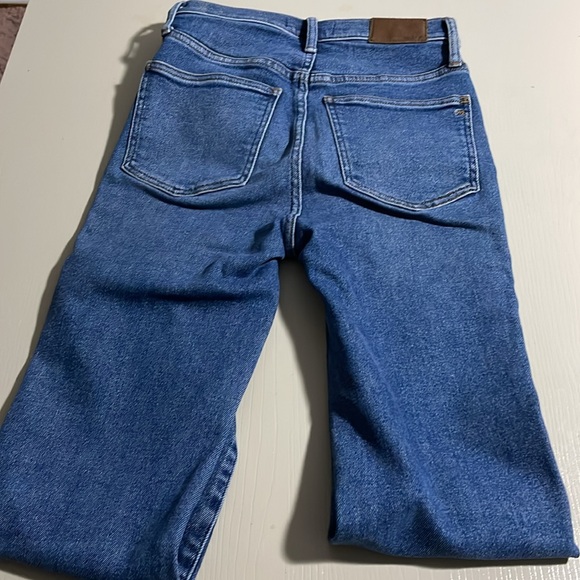 Madewell Perfect Vintage Jean- Size 26 - Picture 10 of 11